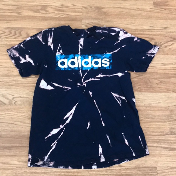 adidas Tops - Adidas Women’s Tie Dye T-shirt size: M